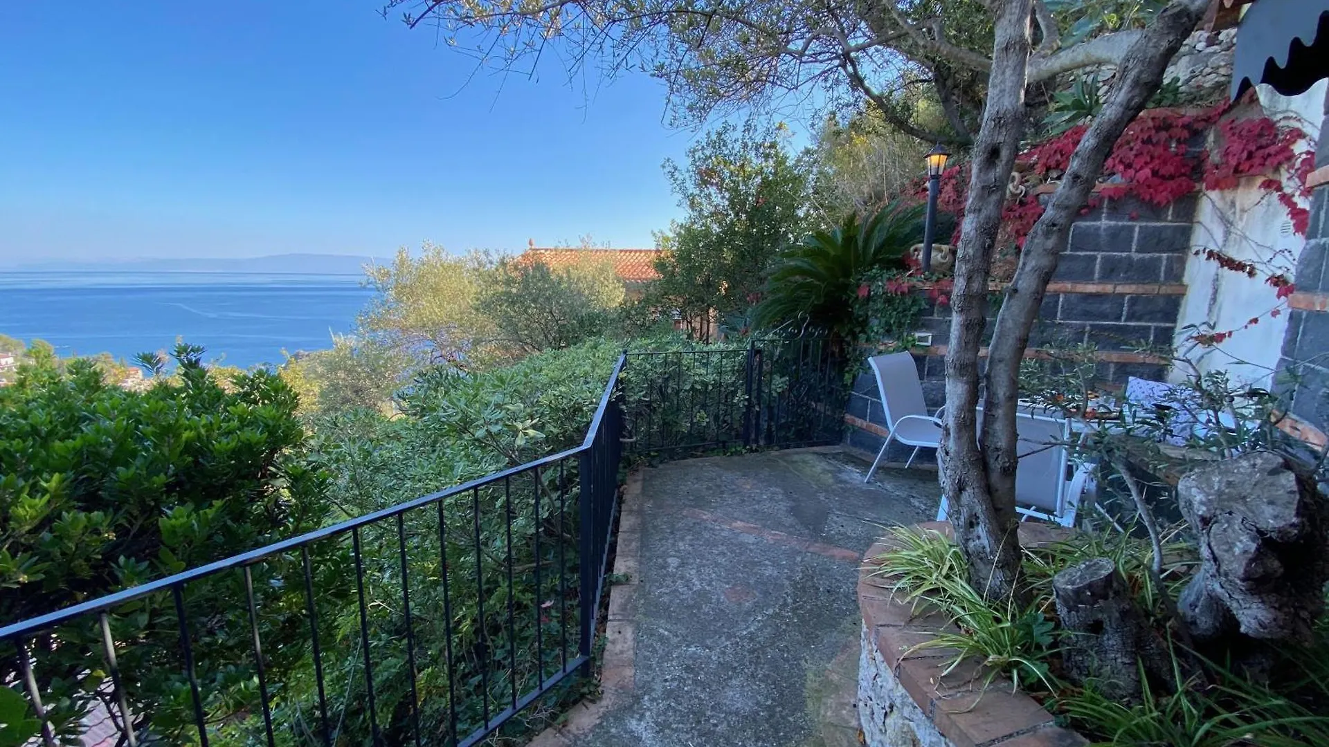 Residence Terra Rossa Taormina Lägenhetshotell
